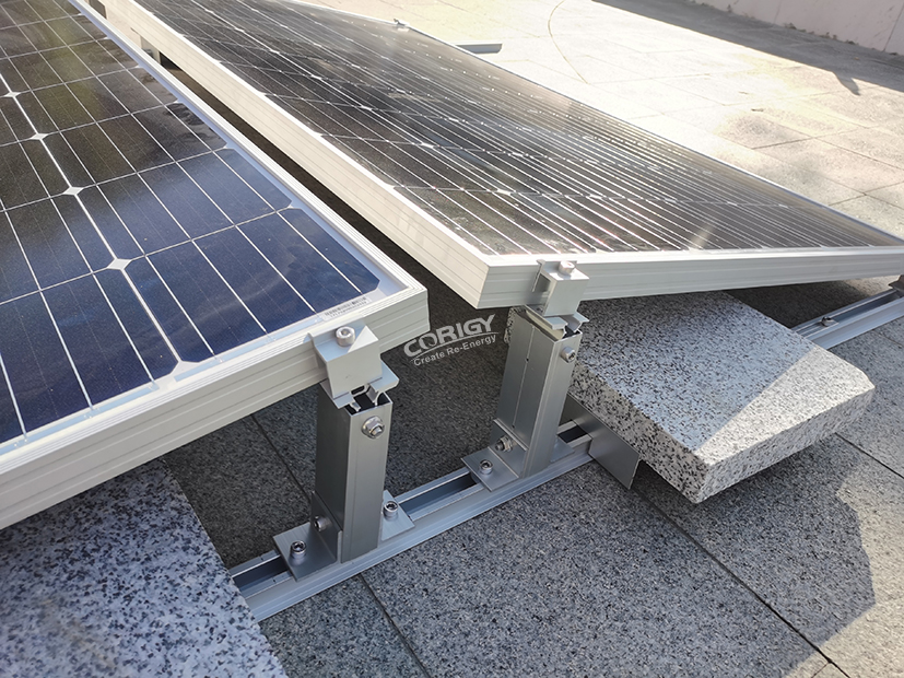 How to install solar panels on flat roof without damage