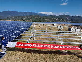 CORIGY SOLAR entregado 240MWp suelo sistema de montaje dentro de los 4 meses