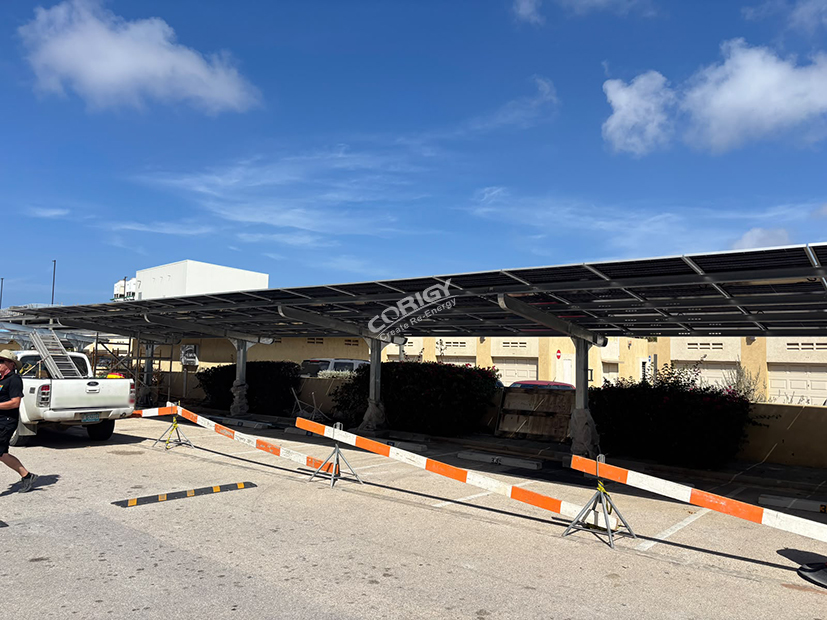 Estructura de marquesina solar para 148 autos